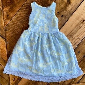 Girls Lace dress NWOT